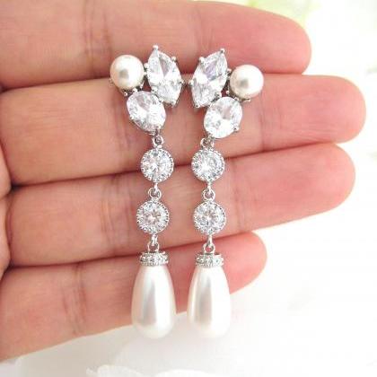 Bridal Teardrop Pearl Earrings Wedding Earrings..