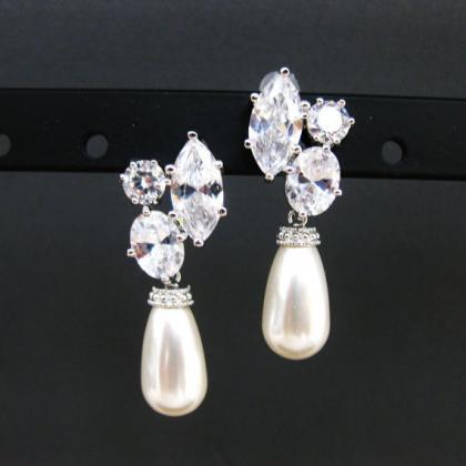 Bridal Teardrop Pearl Earrings Cubic Zirconia Stud..