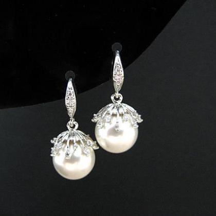 Bridal Pearl Earrings Swarovski 10mm Round Pearl..