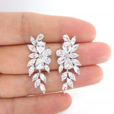 Bridal Crystal Earrings Wedding Jewelry Cubic Zirconia Stud Earring Multi-Stone Cluster Earrings Bridesmaids Gift Chandelier Earrings (E194)