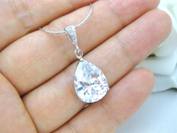 Bridal Crystal Necklace Cubic Zirconia Teardrop Necklace Bridesmaid Gift Wedding Jewelry Sparky Necklace Bridal Party Gift (n050)