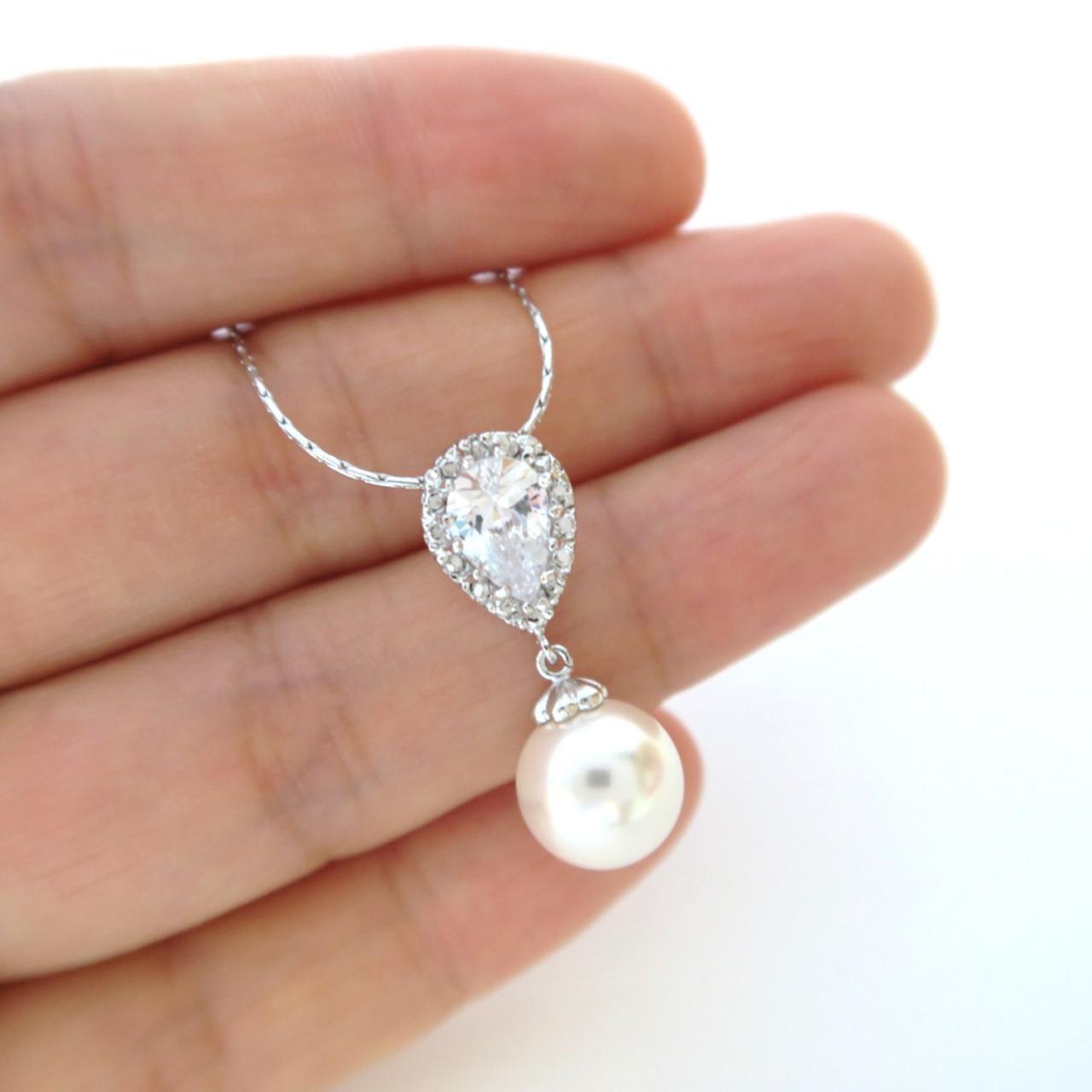 Bridal Pearl Necklace Wedding Necklace Swarovski 10mm Round Pearl Wedding Drop Pendant Bridesmaid Gift Cubic Zirconia Pendant (n051)