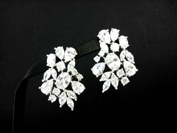 Bridal Crystal Earrings Cubic Zirconia Multi-stone Cluster Stud Earrings Wedding Rhinestone Jewelry Bridesmaids Gift (e302)