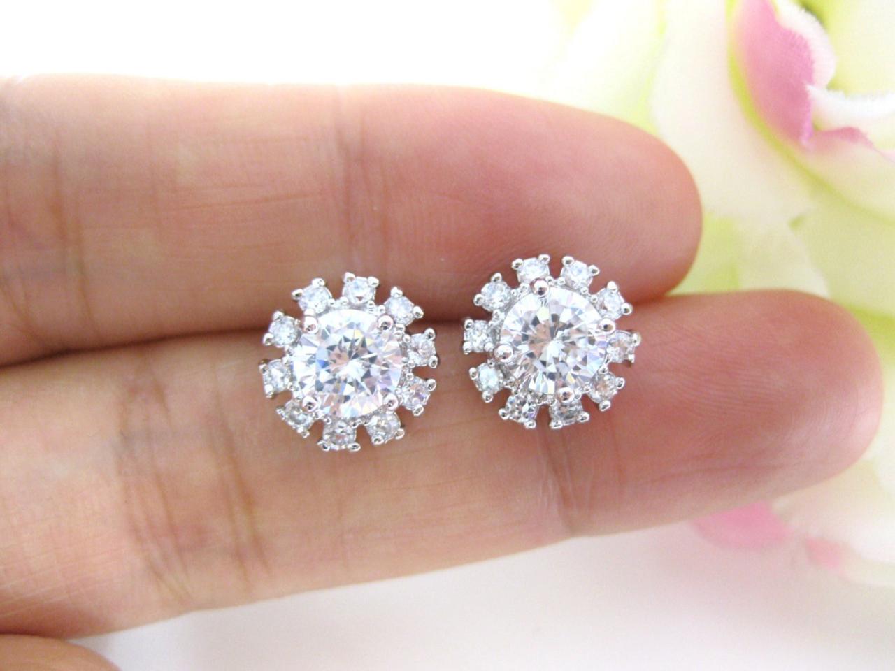 Crystal Stud Earrings Bridal Sunburst Cubic Zirconia Earrings Wedding Jewelry Bridesmaids Gift Birthday Gift Simple Dainty Jewelry (e109)