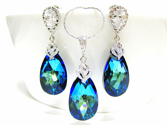 Bermuda Blue Teardrop Earrings & Necklace Gift Set Swarovski Crystal Jewelry Wedding Jewelry Bridesmaid Gift Bridal Earrings (ne046)