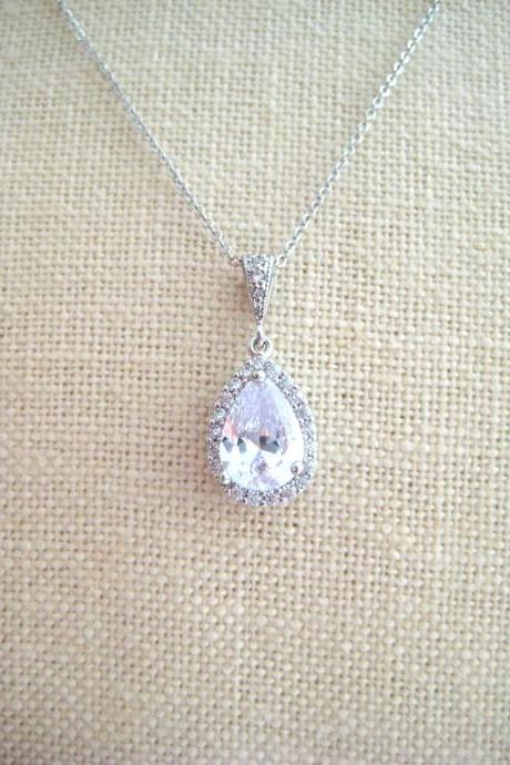 Bridal Crystal Teardrop Necklace Clear Cubic Zirconia Wedding Pendant Necklace Diamond Look Sparky Necklace Bridesmaid Gift (N010)