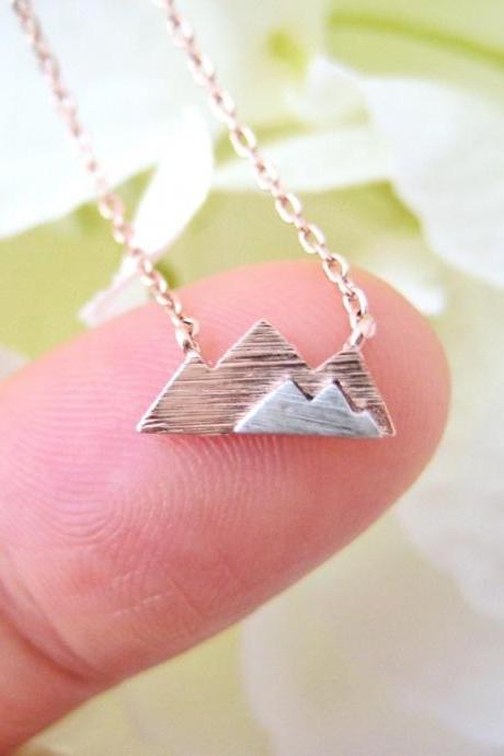 Mountain Pendant Necklace, Tiny Minimalist Necklace, Mountain Range Silhouette Nature Jewelry, Friend Gift