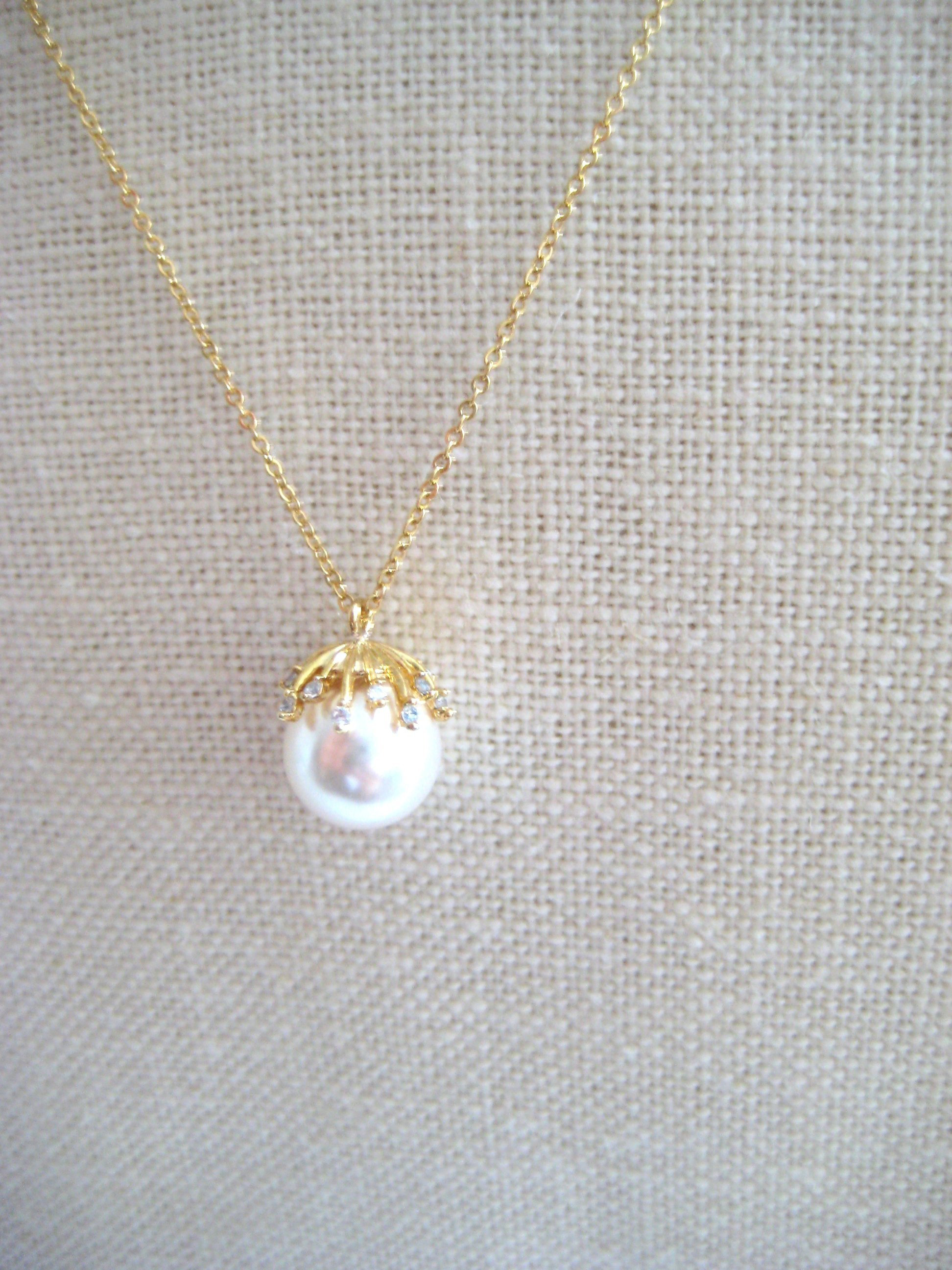 pearl charm necklace